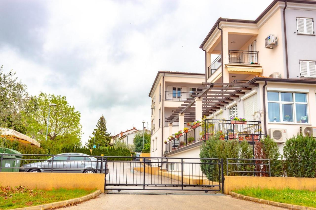 Apartment Botic Πόρετς Εξωτερικό φωτογραφία